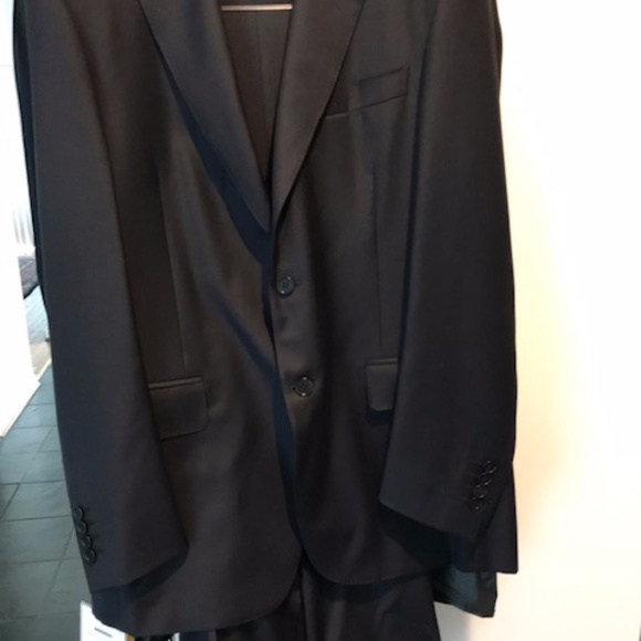 Suit